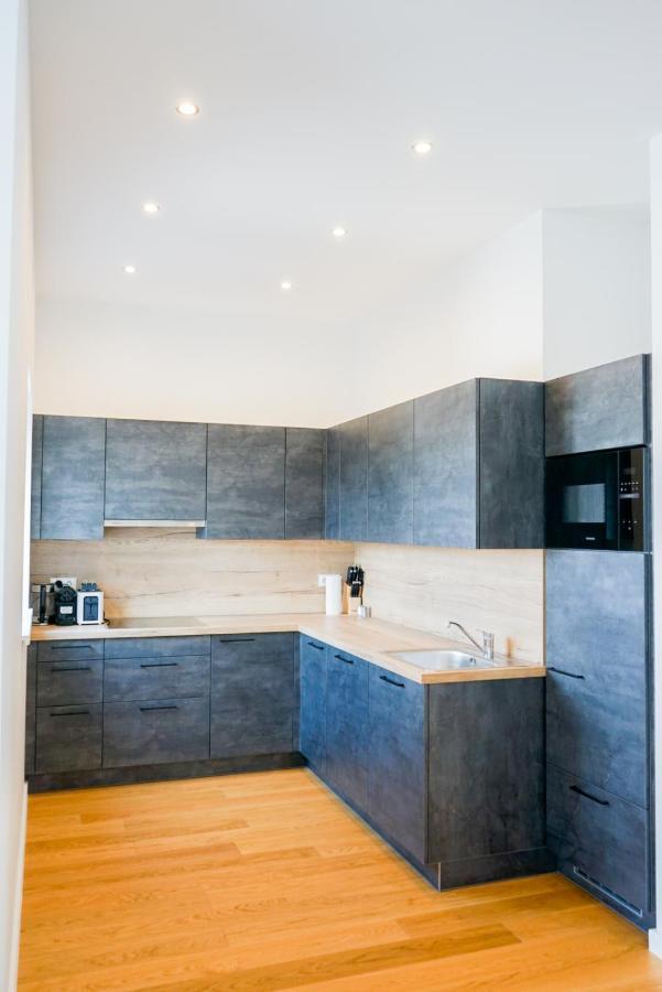 Nadland B61 * Vienne